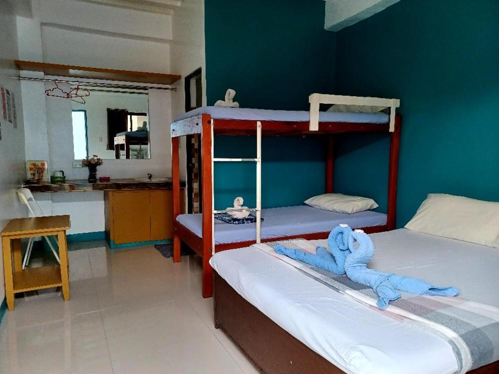 Pete'S Inn Roxas City Exterior foto